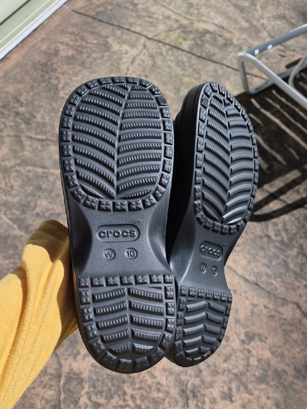 Crocs..size 10 - Picture 4 of 12